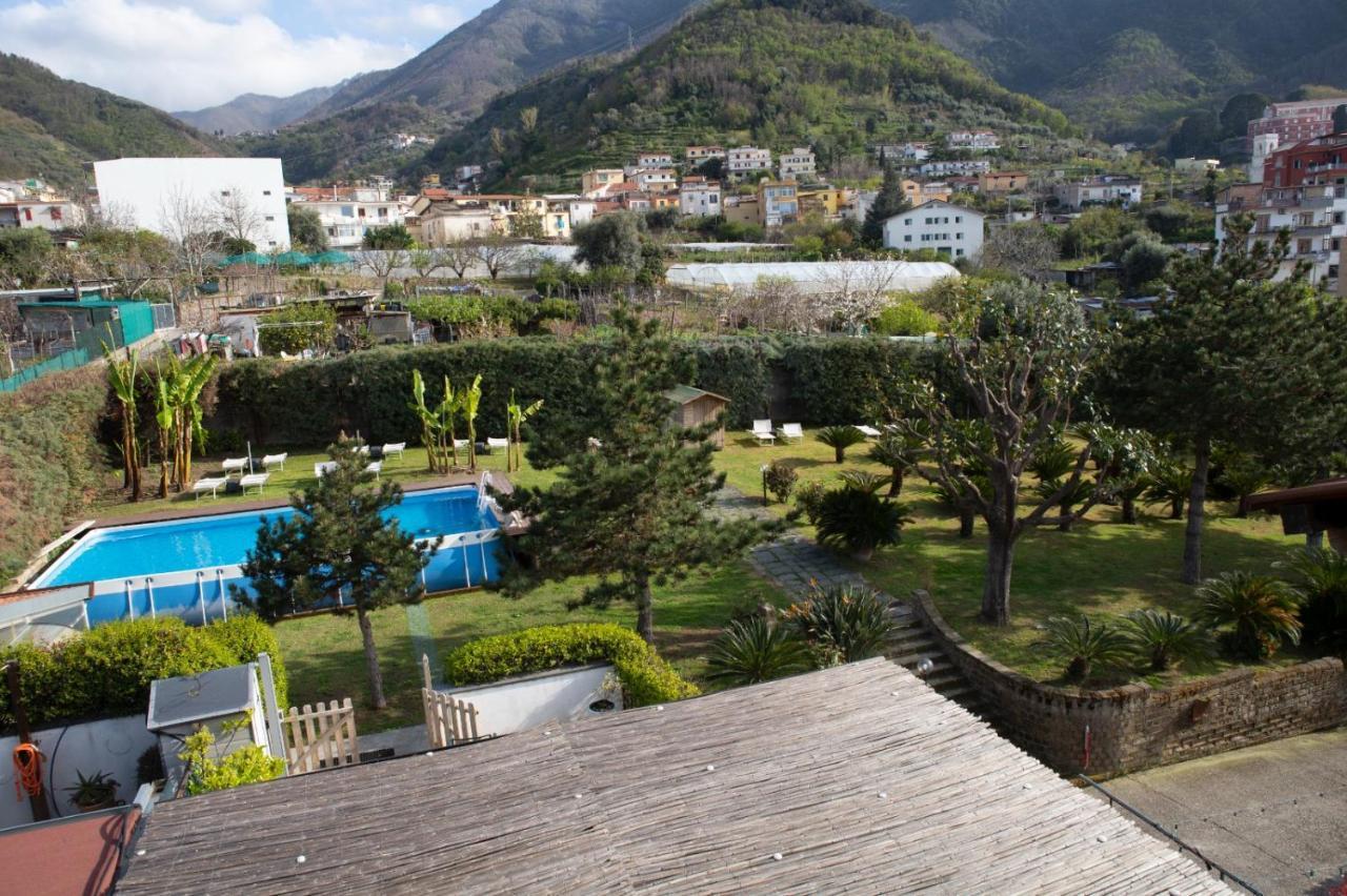 Villa Bianca Кастелламмаре-ди-Стабия Экстерьер фото