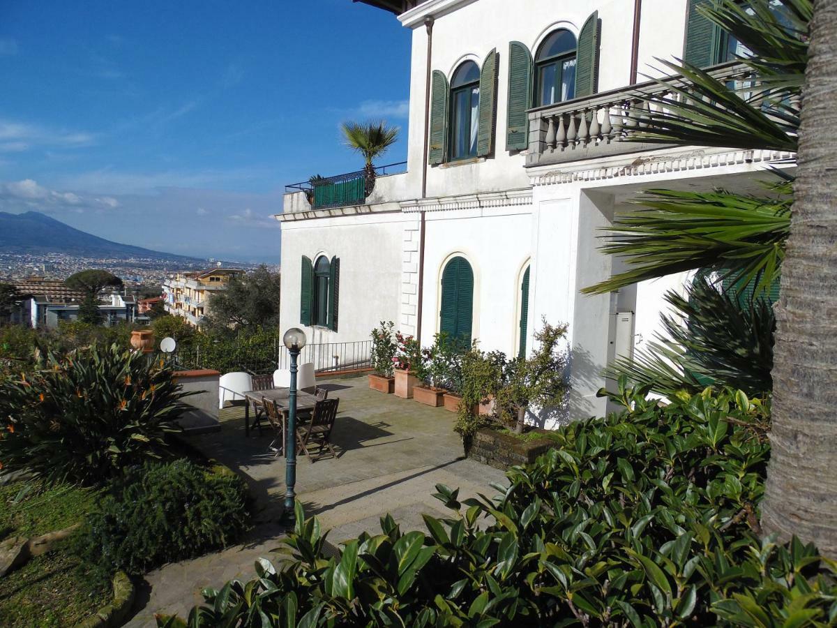 Villa Bianca Кастелламмаре-ди-Стабия Экстерьер фото